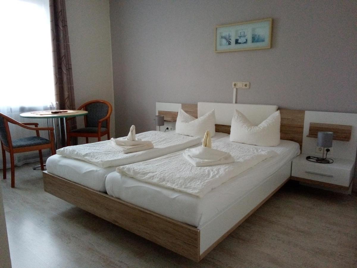 Hotel Ratscafe Ueckeritz Esterno foto